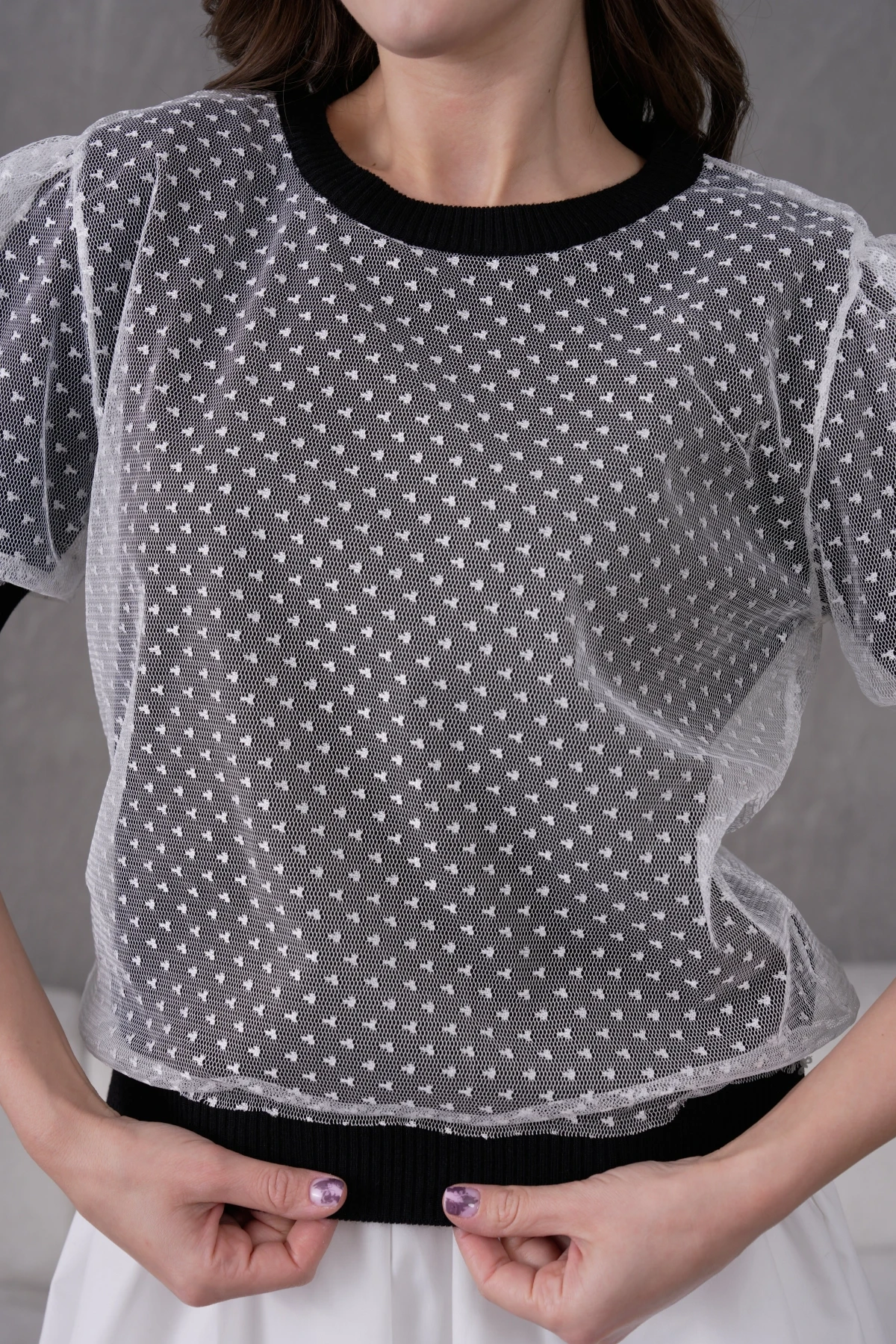 Bisiklet Yaka Full Beden Tül Detaylı Triko Bluz