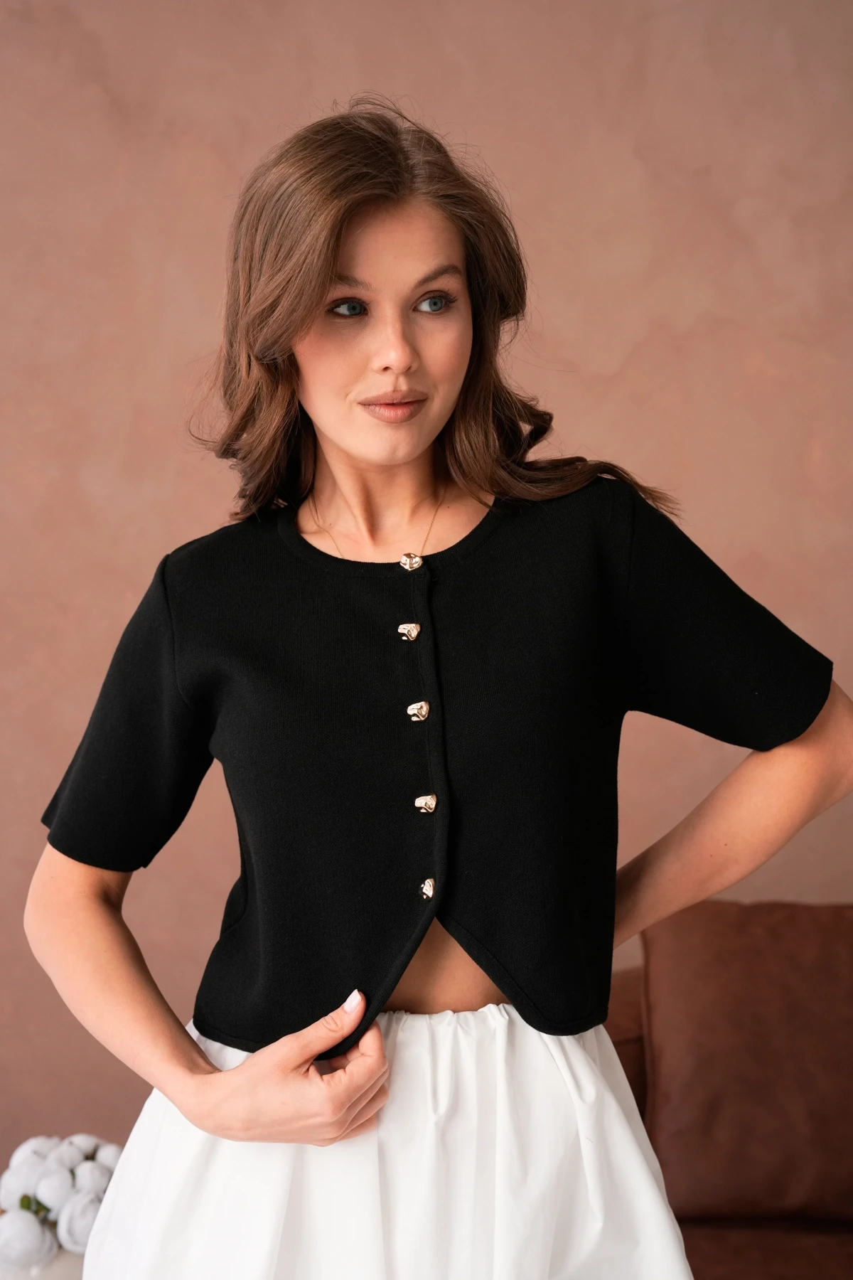 Bisiklet Yaka Düğme Detaylı Kısa Triko Ceket