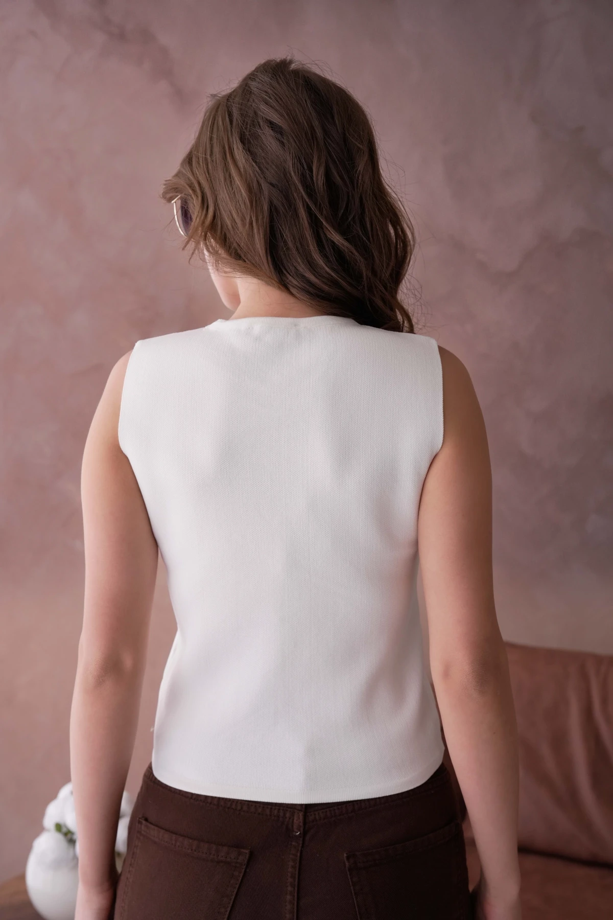 Aksesuar Detaylı Kolsuz Triko Bluz