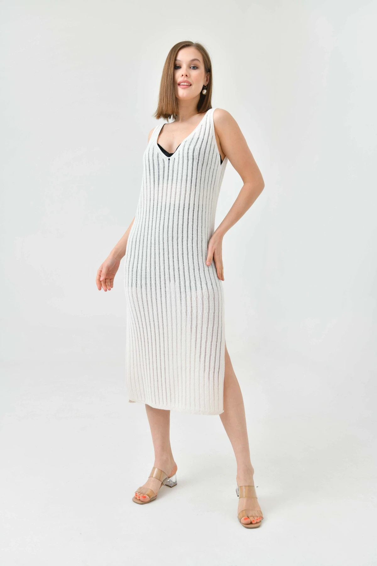 Kadın Askılı Örgü Detay Midi Yırtmaçlı Triko Elbise