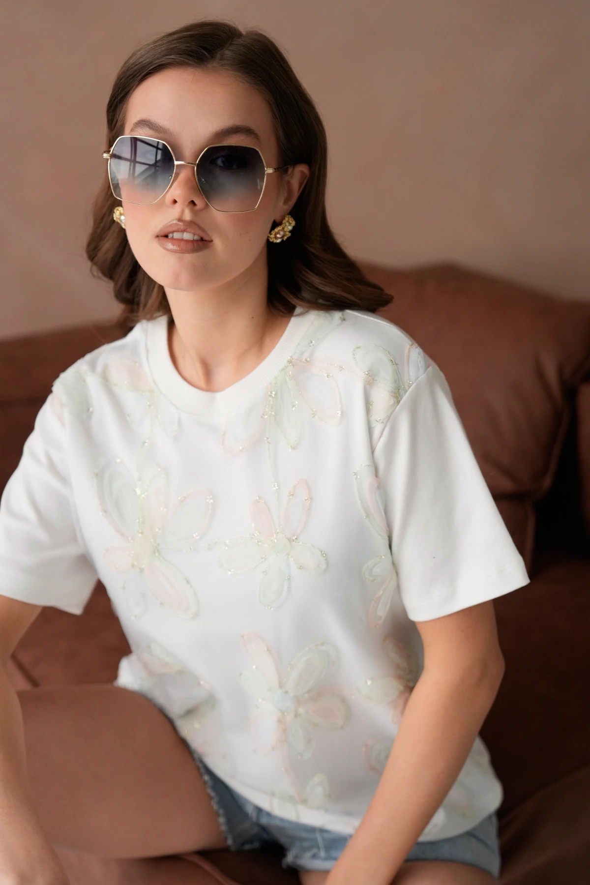 Bisiklet Yaka Önyüzü Tül Dantel Giydirmeli Basic T-Shirt