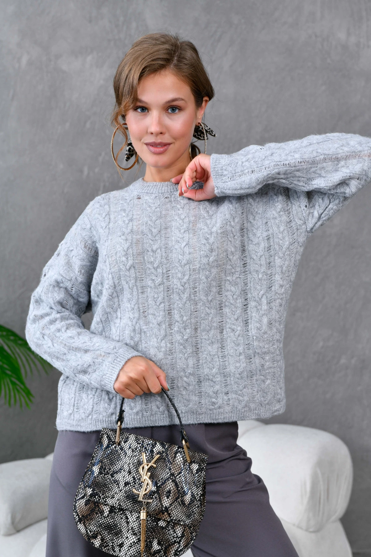 Kadın Bisiklet Yaka Saç Örgü Triko Kazak