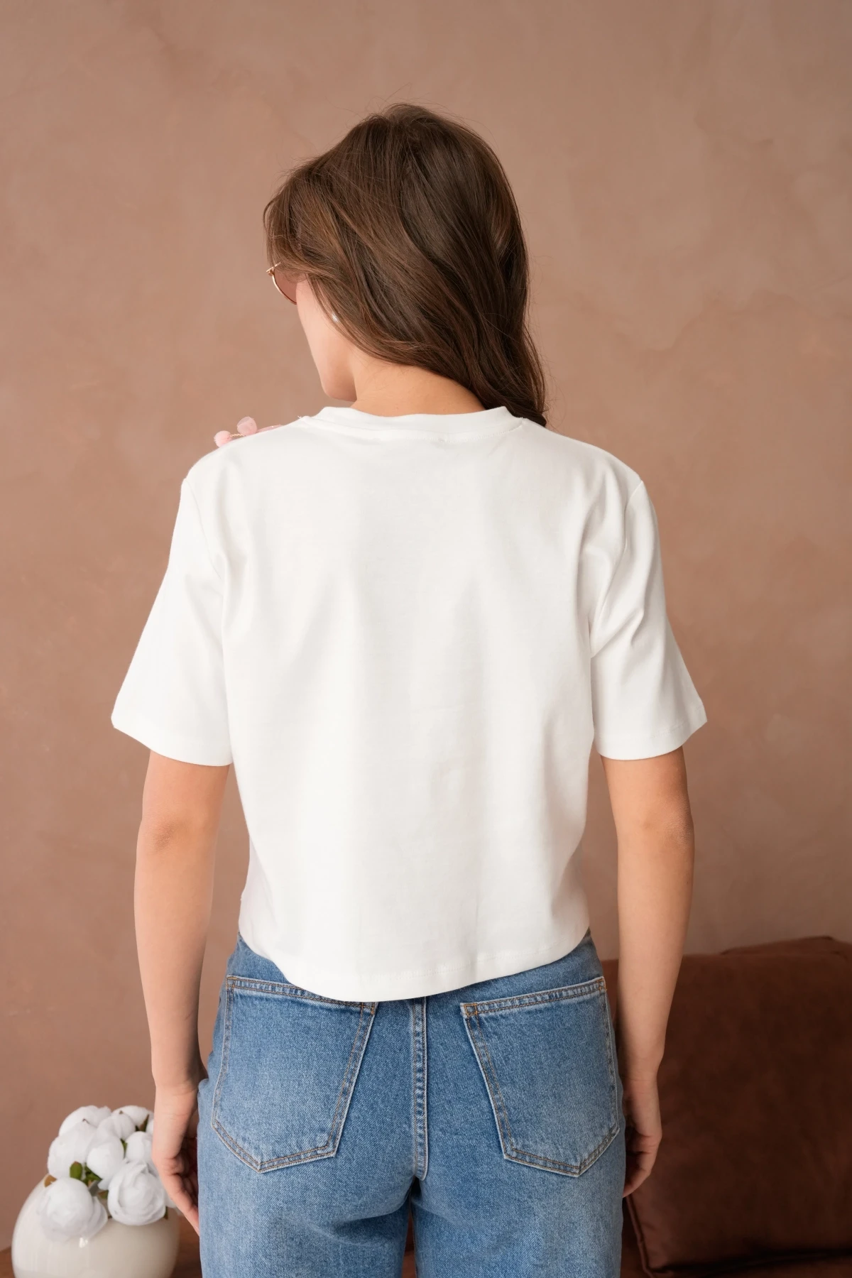 Aksesuar Detaylı Kısa Kol Basic T-Shirt