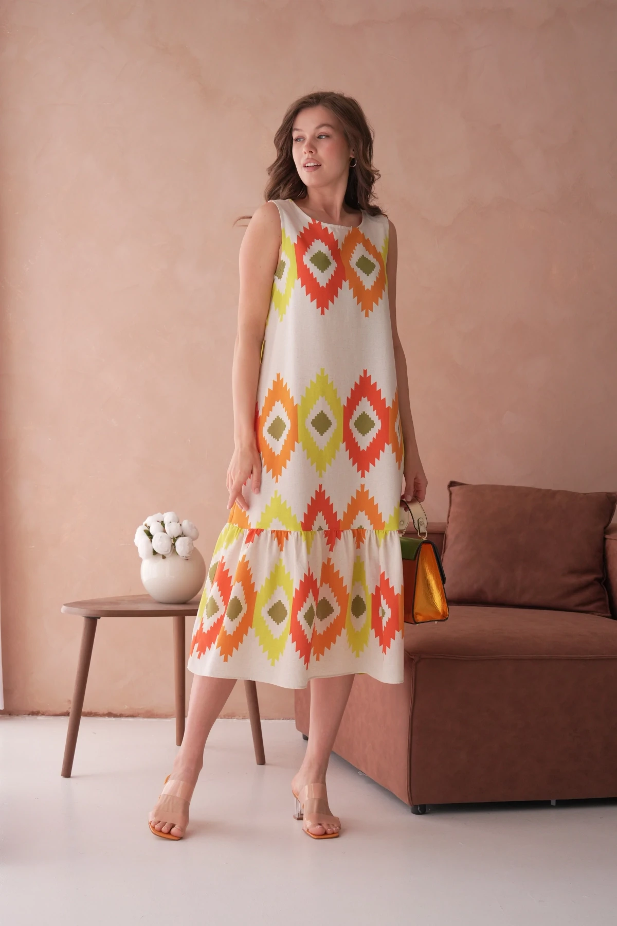 Otantik Desenli Volanlı Salaş Dokuma Elbise