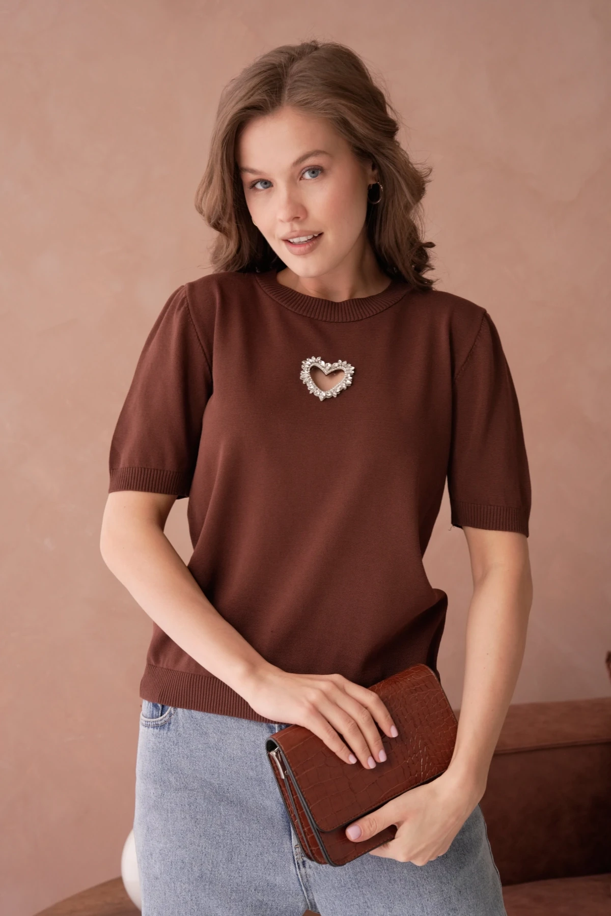 Taş Aksesuar Detaylı Kısa Kol Merserize Kazak