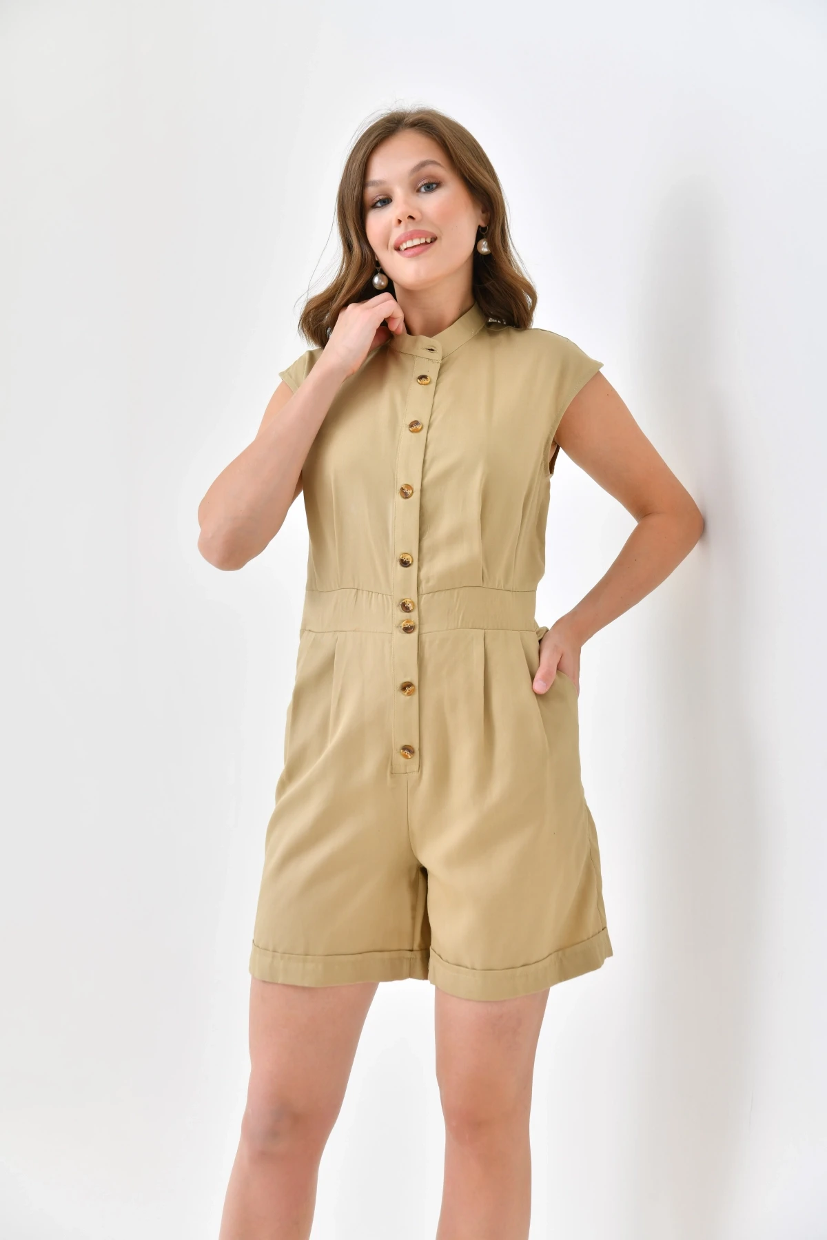 Kadın Düğme Detay Hakim Yaka Tulum