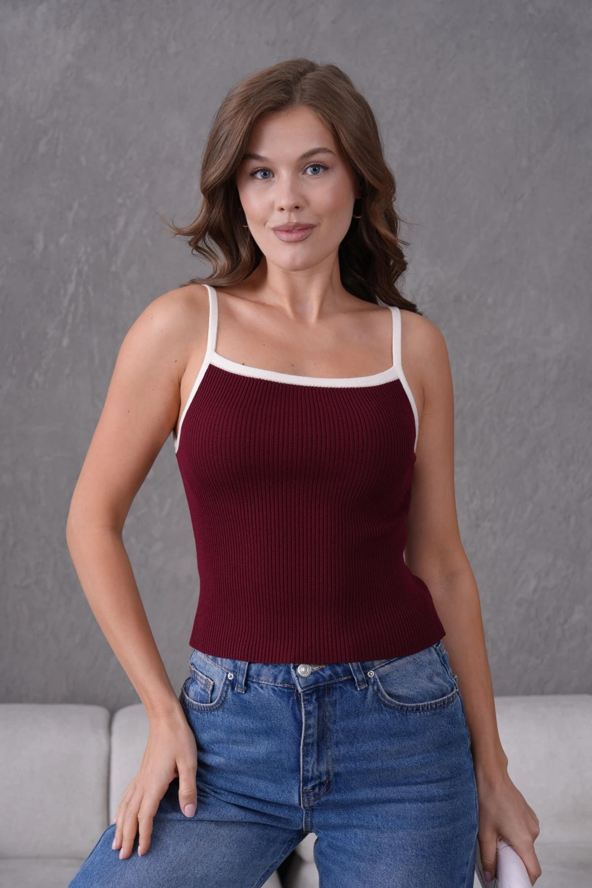 Askılı Slim Fit Kaşkorse Crop Basic Triko Bluz