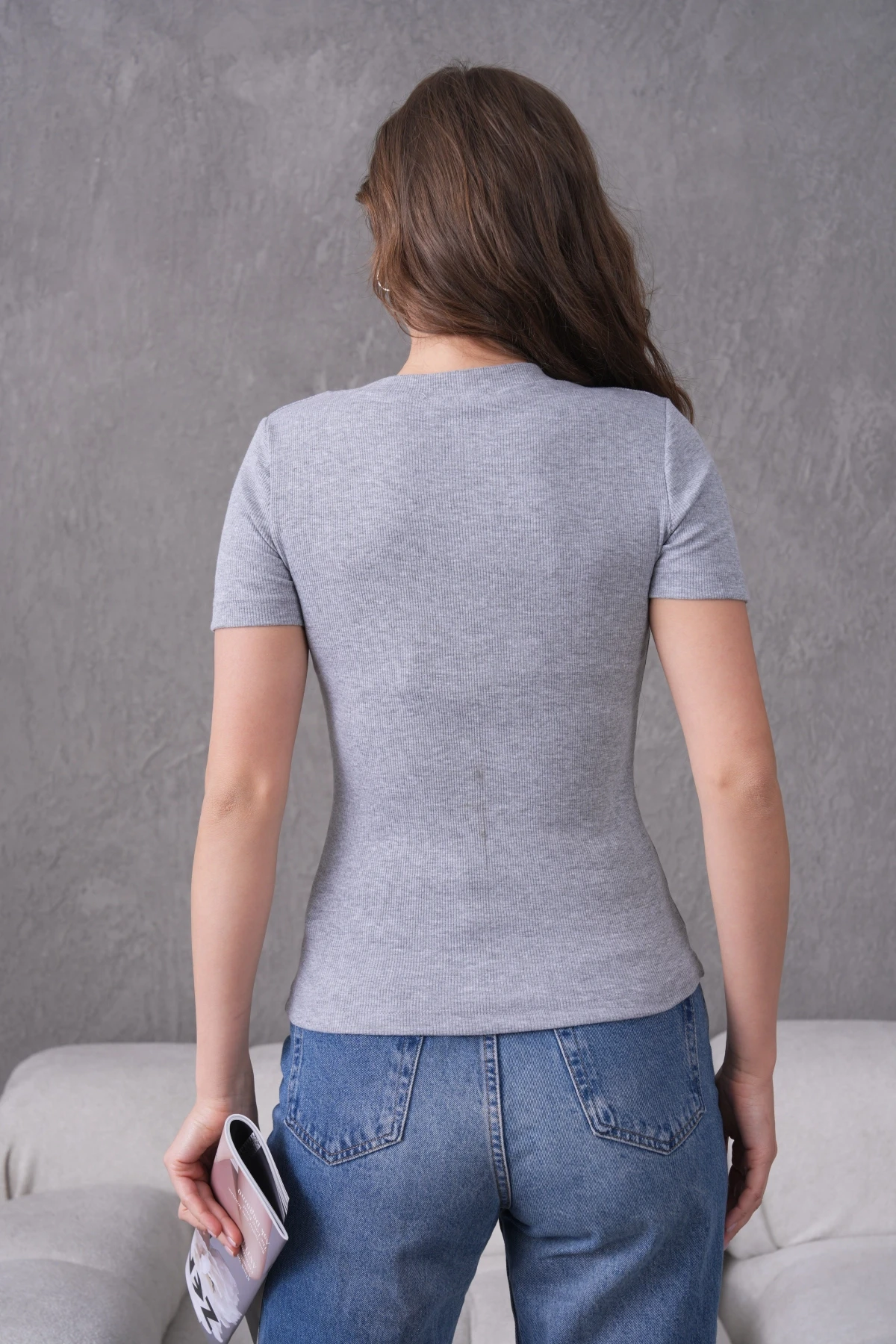 V Yaka Likralı Slim Fit Basic T-Shirt