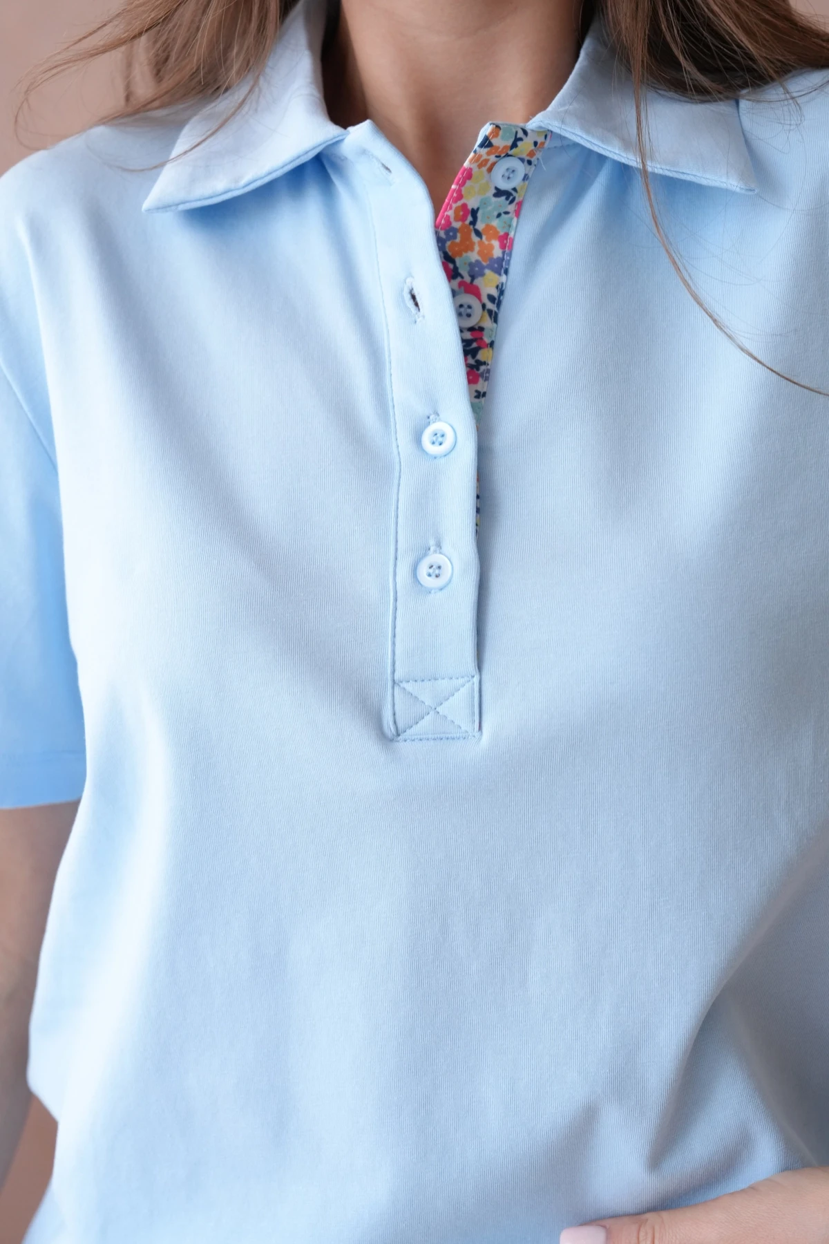 Polo Yaka Kısa Kol Düğmeli Basic T-Shirt