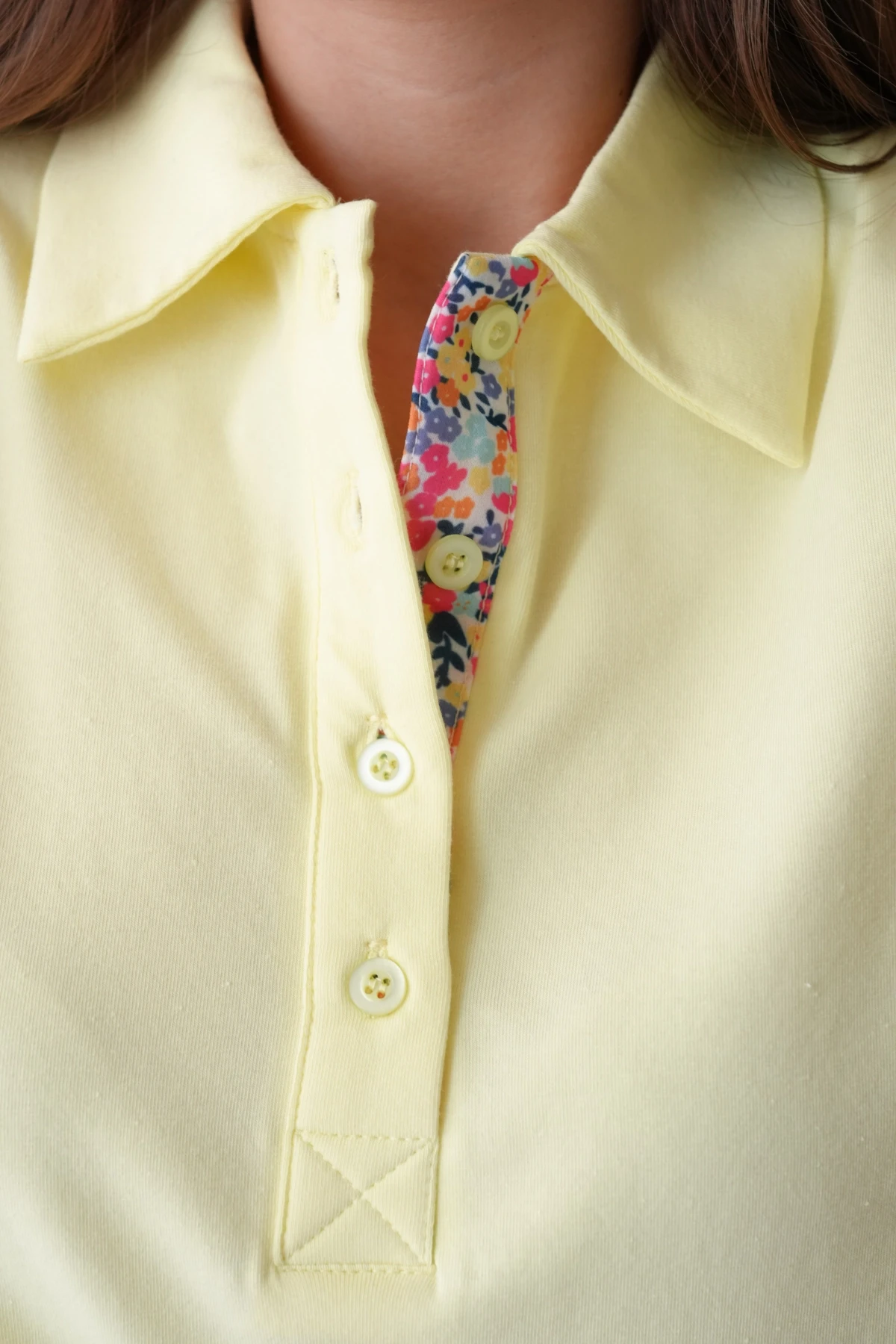 Polo Yaka Kısa Kol Düğmeli Basic T-Shirt