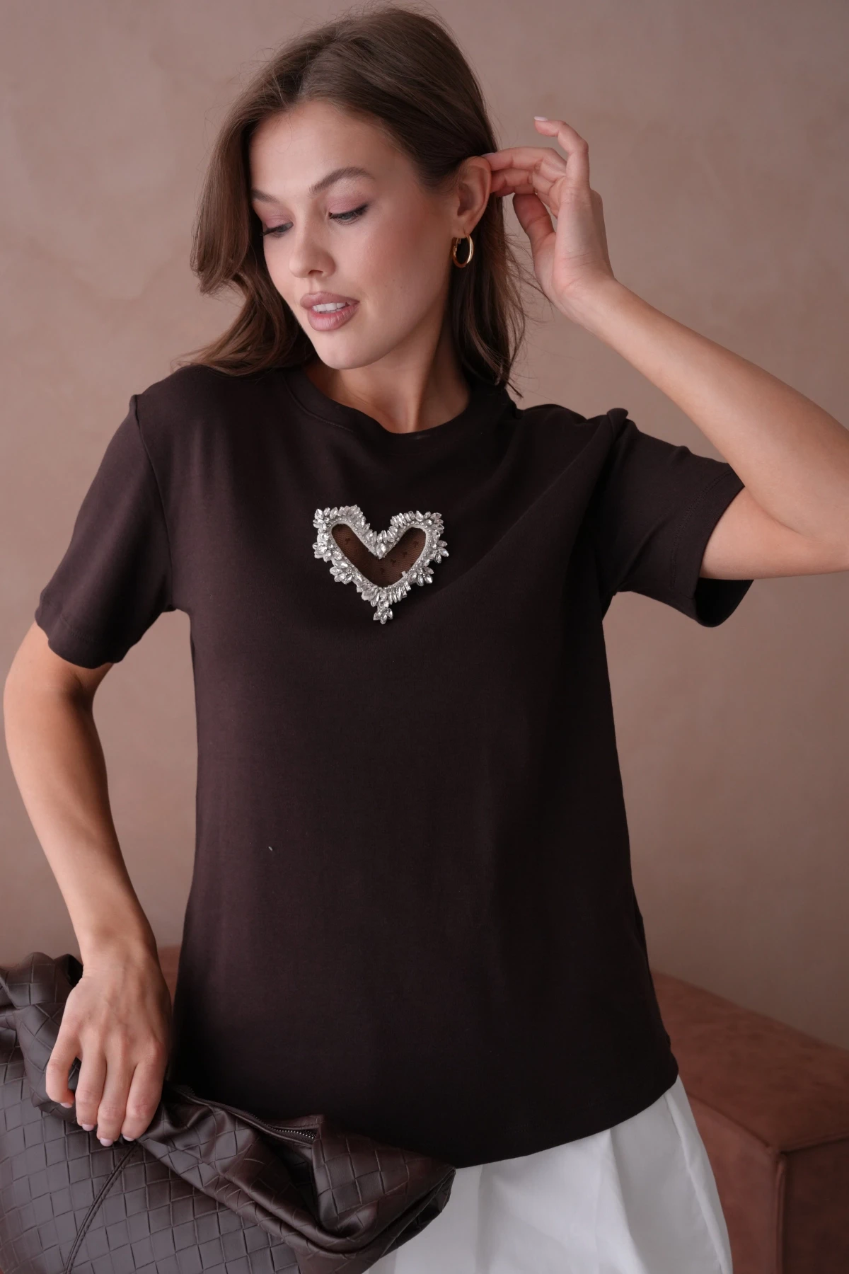 Taş Aksesuar Detaylı Kısa Kol Basic T-Shirt