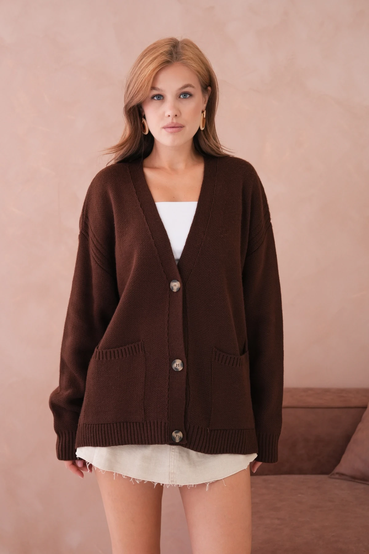 Kadın Açık Yaka Düğme Detay Oversize Triko Kazak