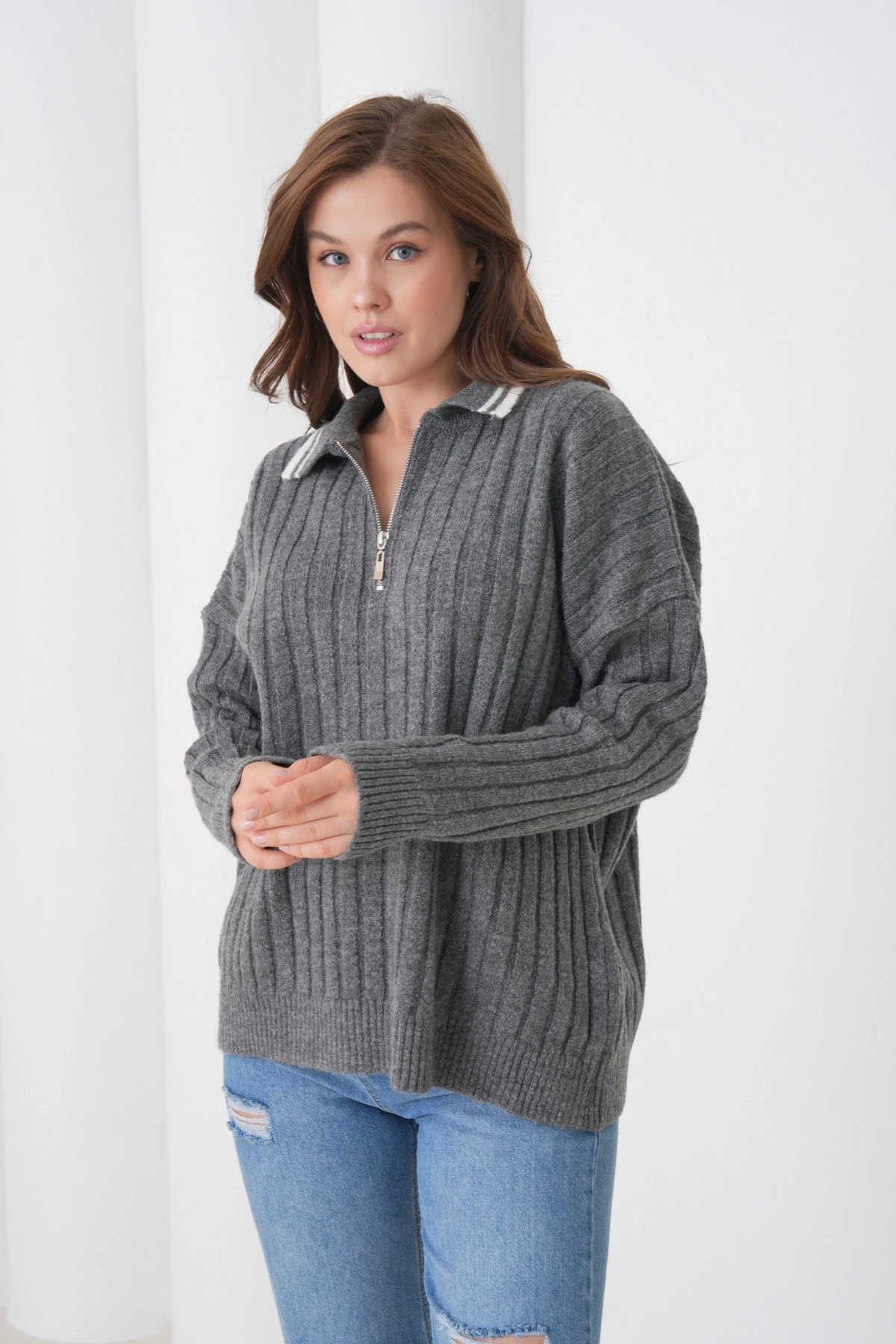 Kadın Antrasit Polo Yaka Fermuarlı Oversize Triko Kazak