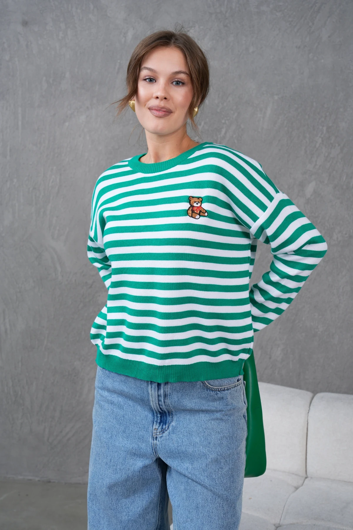 Kadın Bisiklet Yaka Nakış Detay Çizgili Oversize Triko Kazak