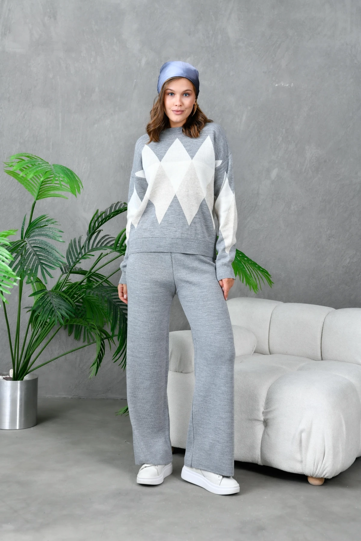 Kadın Gri Bisiklet Yaka Baklava Desenli Kazak Pantolon Triko Alt-Üst Takım