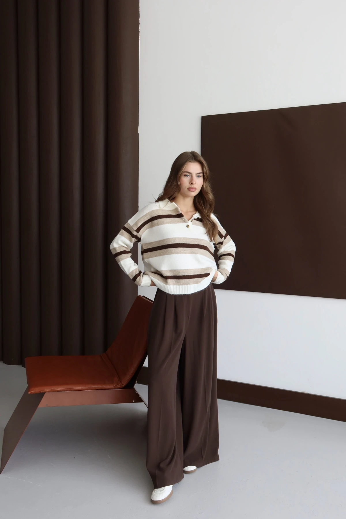 Kadın Kemik Oversize Çizgili Polo Yaka Triko Kazak