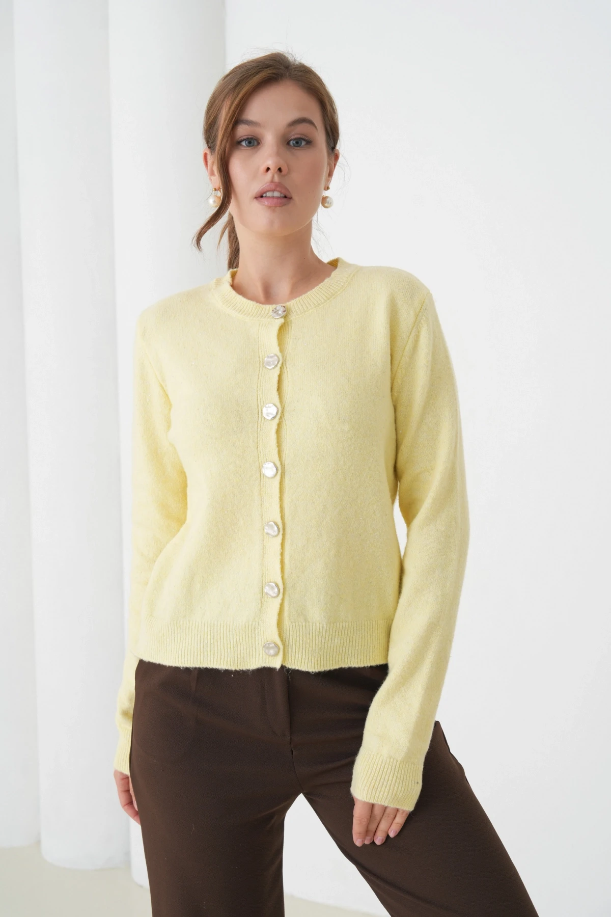 Kadın Sarı Bisiklet Yaka Düğme Detay Yumuşak Dokulu Triko Hırka