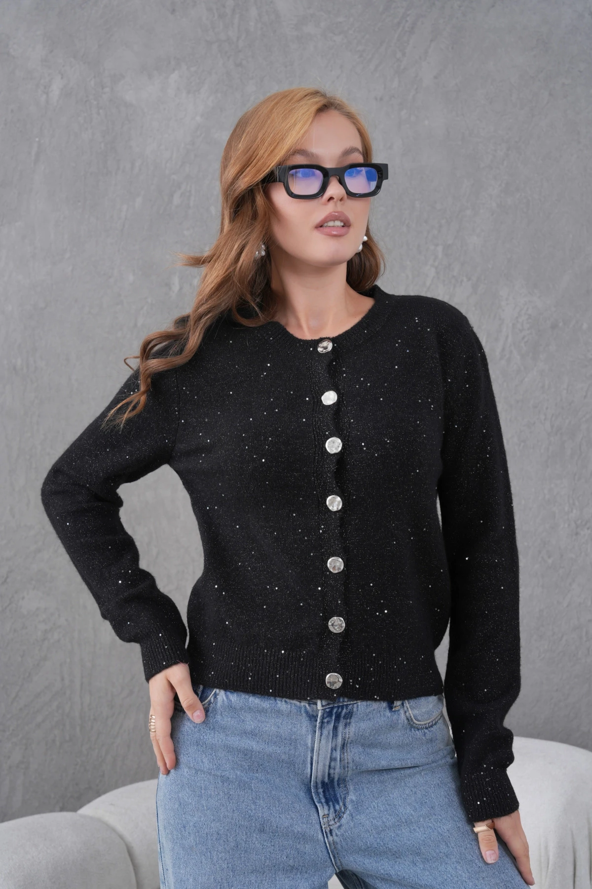 Kadın Siyah Bisiklet Yaka Düğme Detay Yumuşak Dokulu Triko Hırka