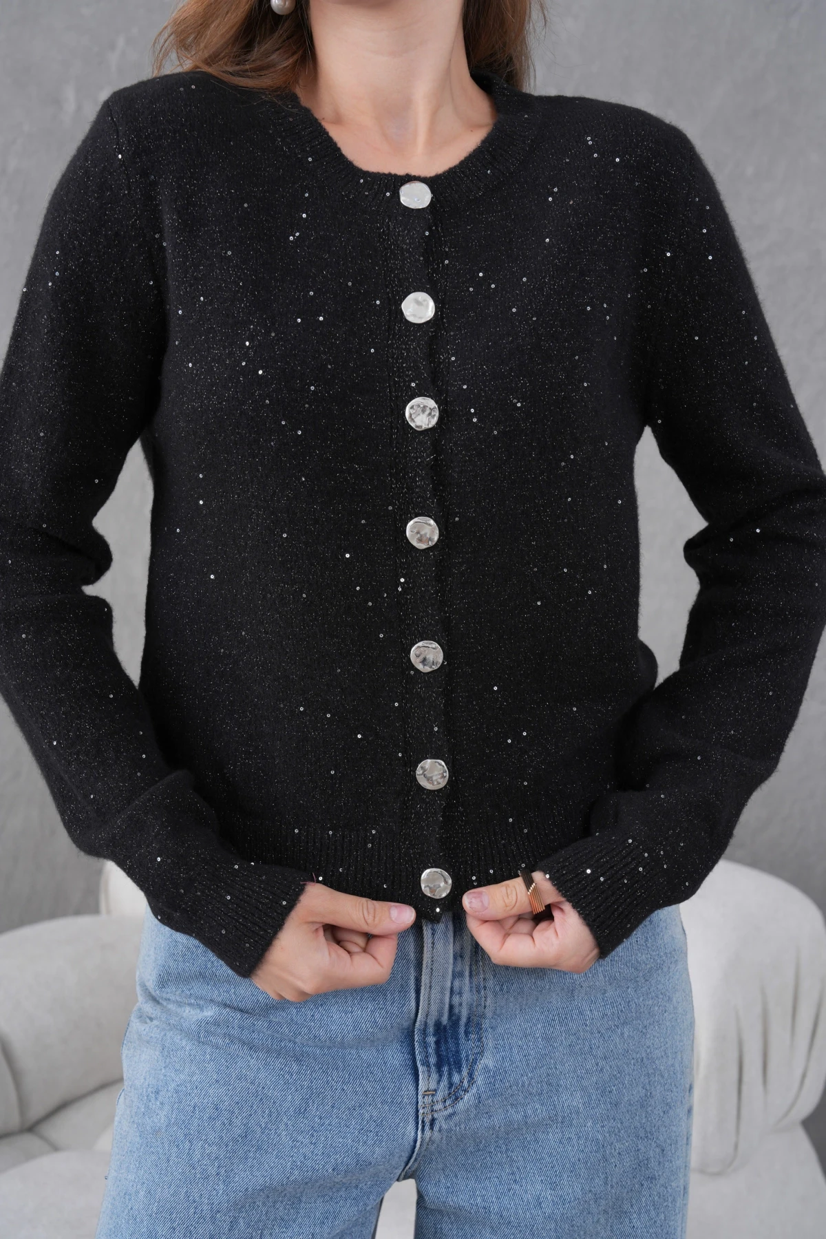 Kadın Siyah Bisiklet Yaka Düğme Detay Yumuşak Dokulu Triko Hırka