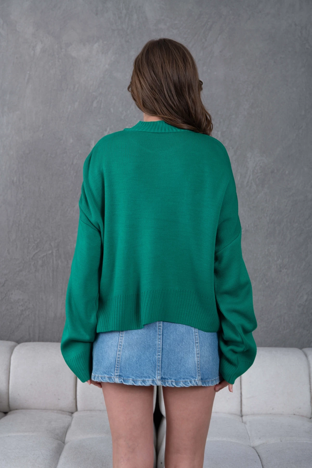 Kadın Yeşil Dik Yaka Oversize Nakışlı Triko Kazak