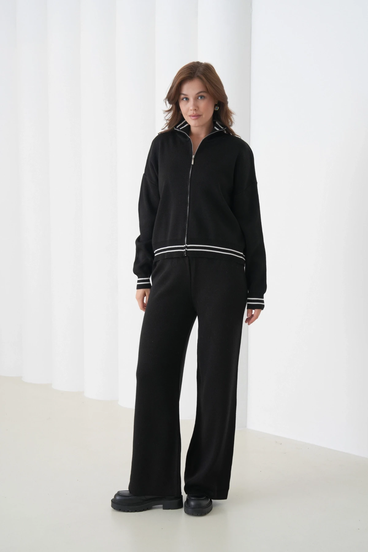 Kadın Siyah Polo Yaka Fermuarlı Kazak Pantolon Triko Alt-Üst Takım