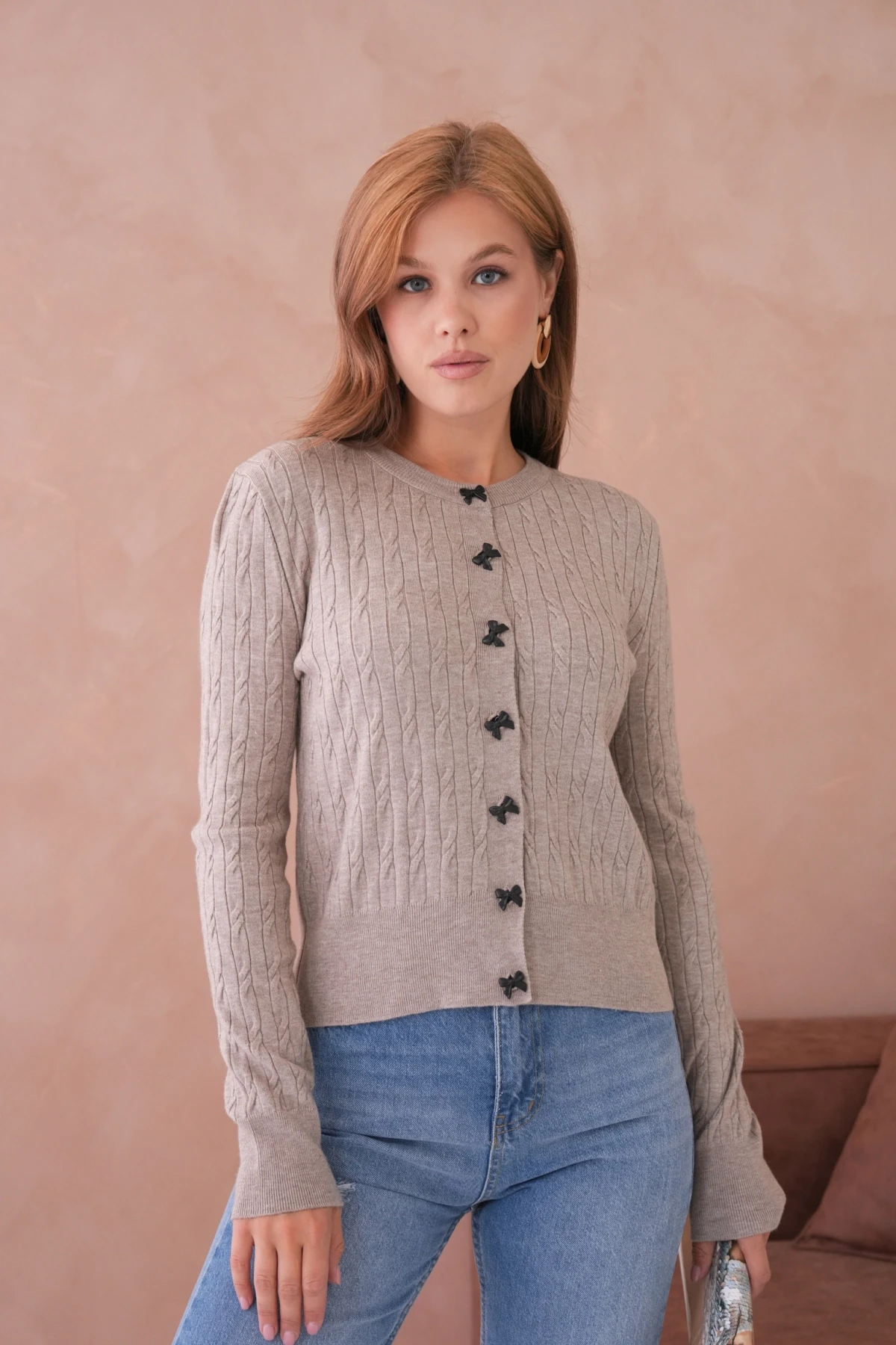 Kadın Bisiklet Yaka Düğme Detay Saç Örgü Yumuşak Dokulu Triko Hırka 