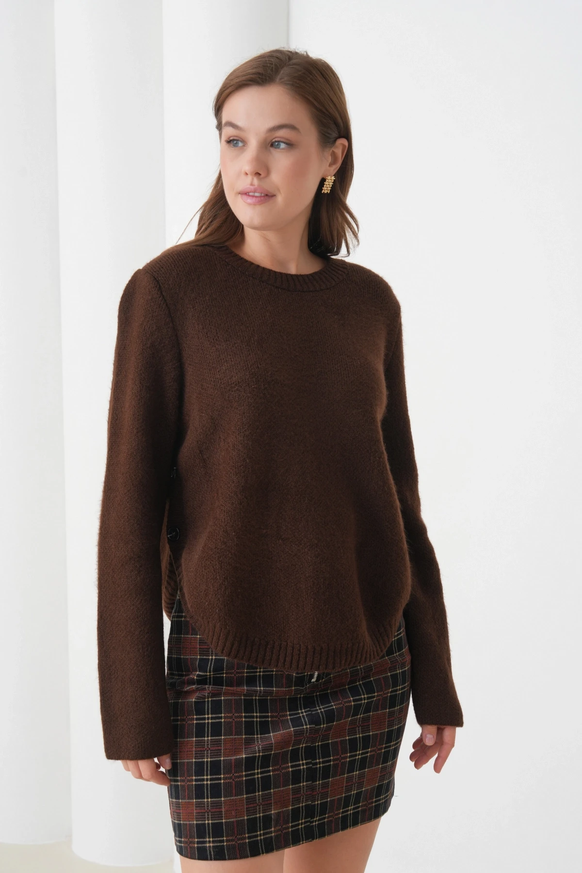 Kadın Bisiklet Yaka Düğme Detay Yırtmaçlı Triko Kazak