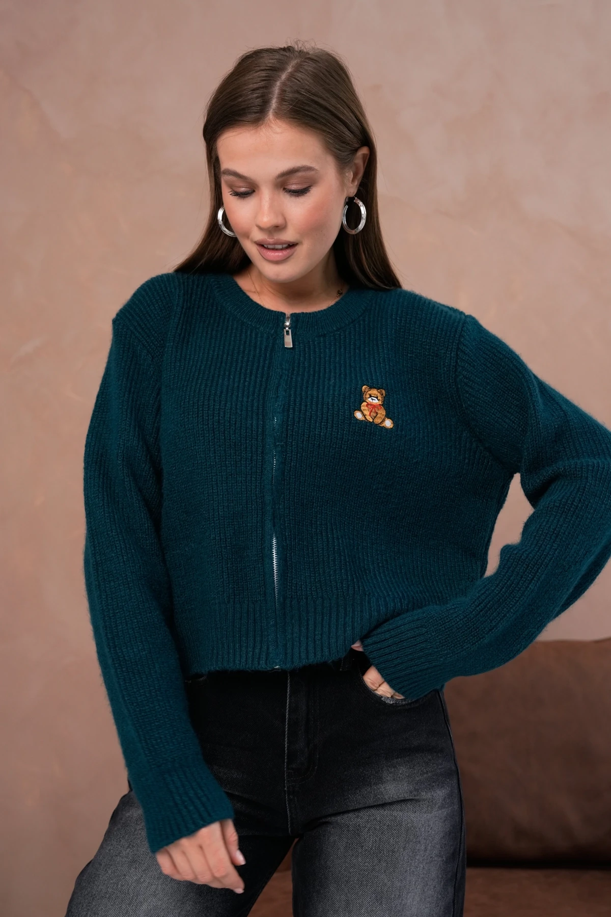 Kadın Bisiklet Yaka Fermuar Kapama Nakışlı Kaşkorse Triko Hırka