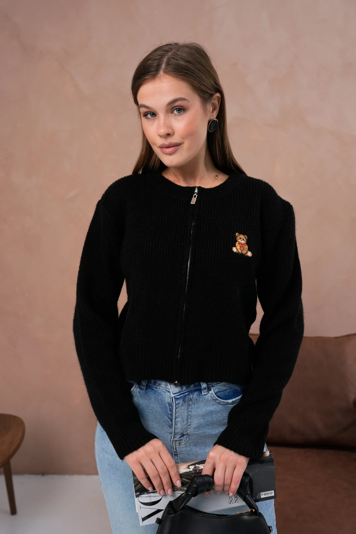 Kadın Bisiklet Yaka Fermuar Kapama Nakışlı Kaşkorse Triko Hırka