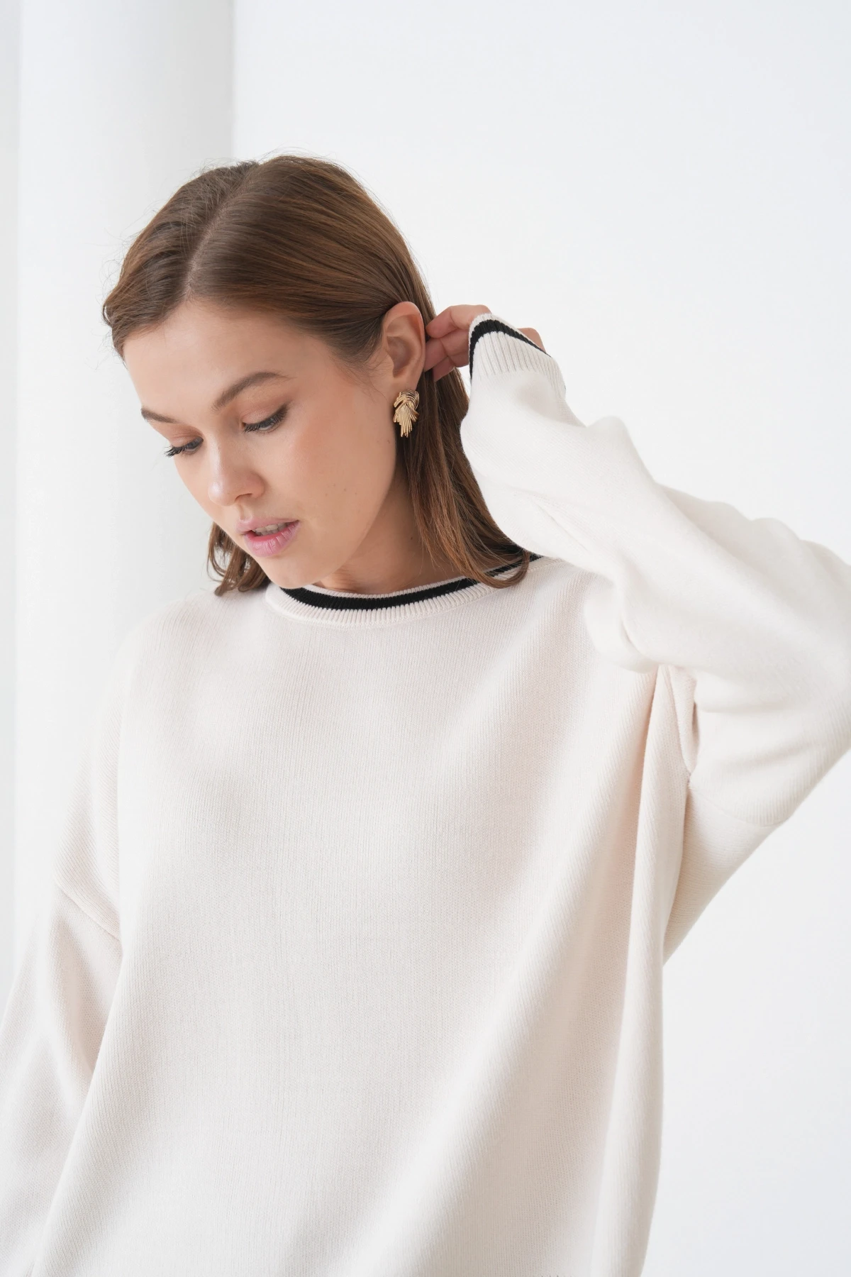 Kadın Bisiklet Yaka Yumuşak Dokulu Oversize Triko Kazak