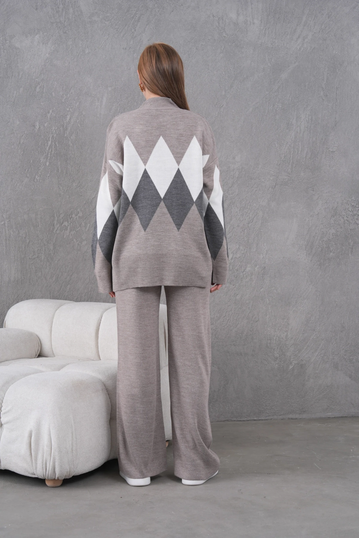 Kadın Dik Yaka Desenli Yırtmaçlı Kazak Pantolon İkil Triko Takım