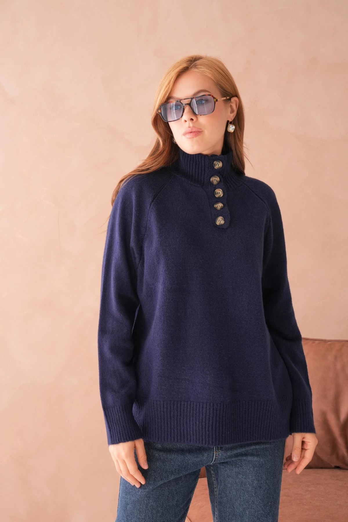 Kadın Dik Yaka Düğme Detay Oversize Triko Kazak