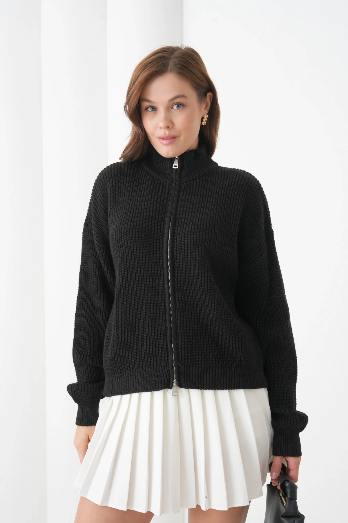 Kadın Dik Yaka Fermuar Kapama Oversize Triko Hırka 