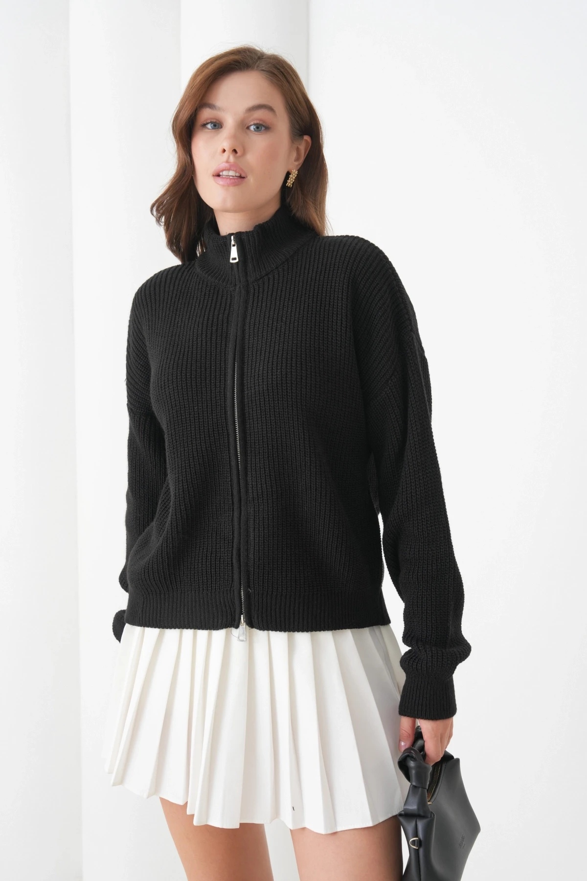 Kadın Dik Yaka Fermuar Kapama Oversize Triko Hırka 