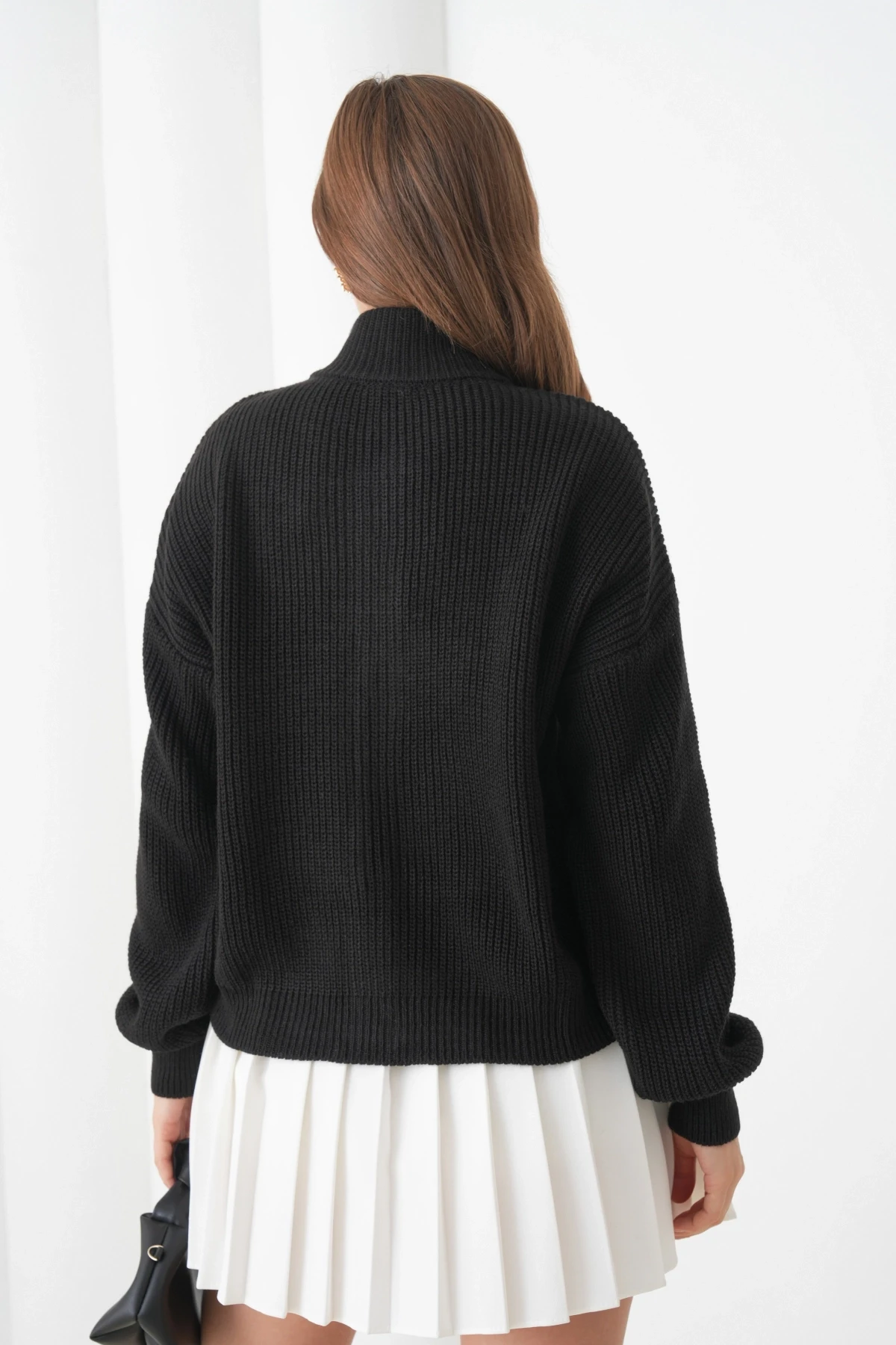 Kadın Dik Yaka Fermuar Kapama Oversize Triko Hırka 