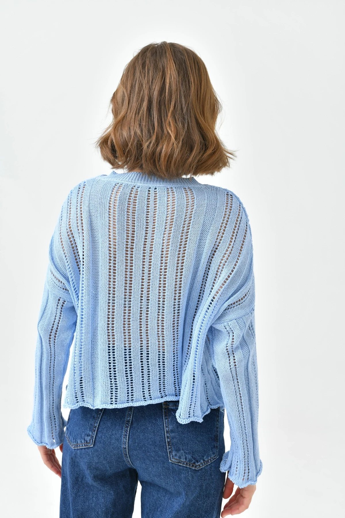 Kadın Dik Yaka Örgü Detaylı Crop Triko Kazak