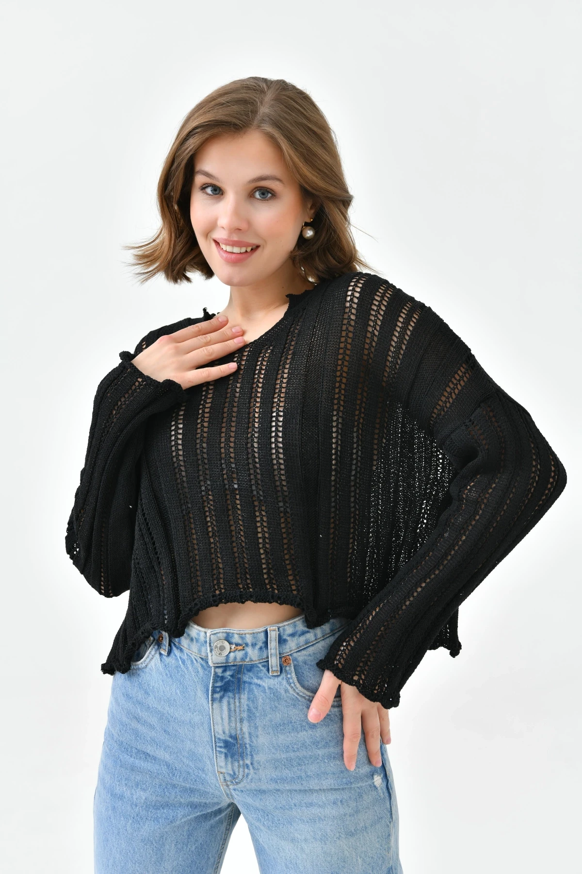 Kadın Dik Yaka Örgü Detaylı Crop Triko Kazak