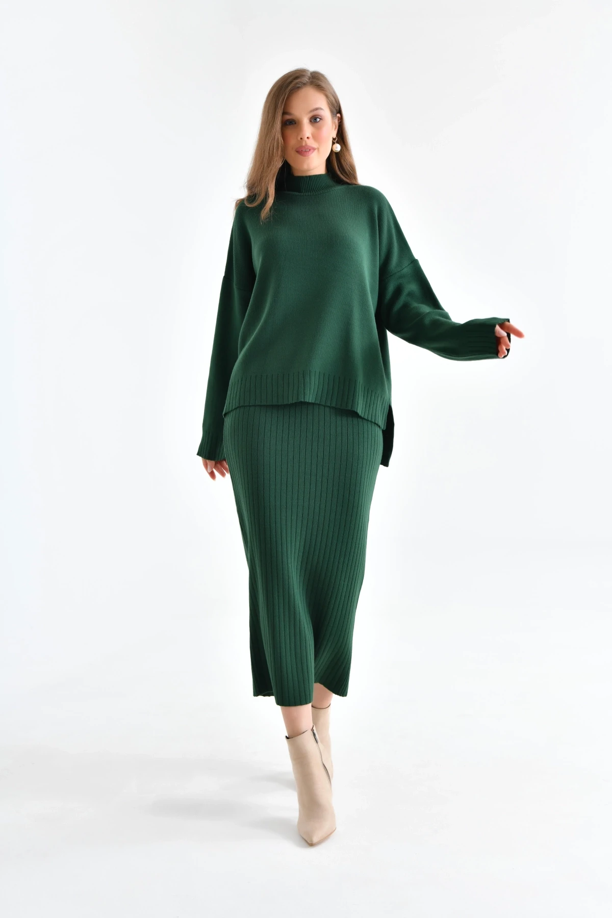 Kadın Dik Yaka Salaş Kazak Uzun Etekli İkili Triko Takım