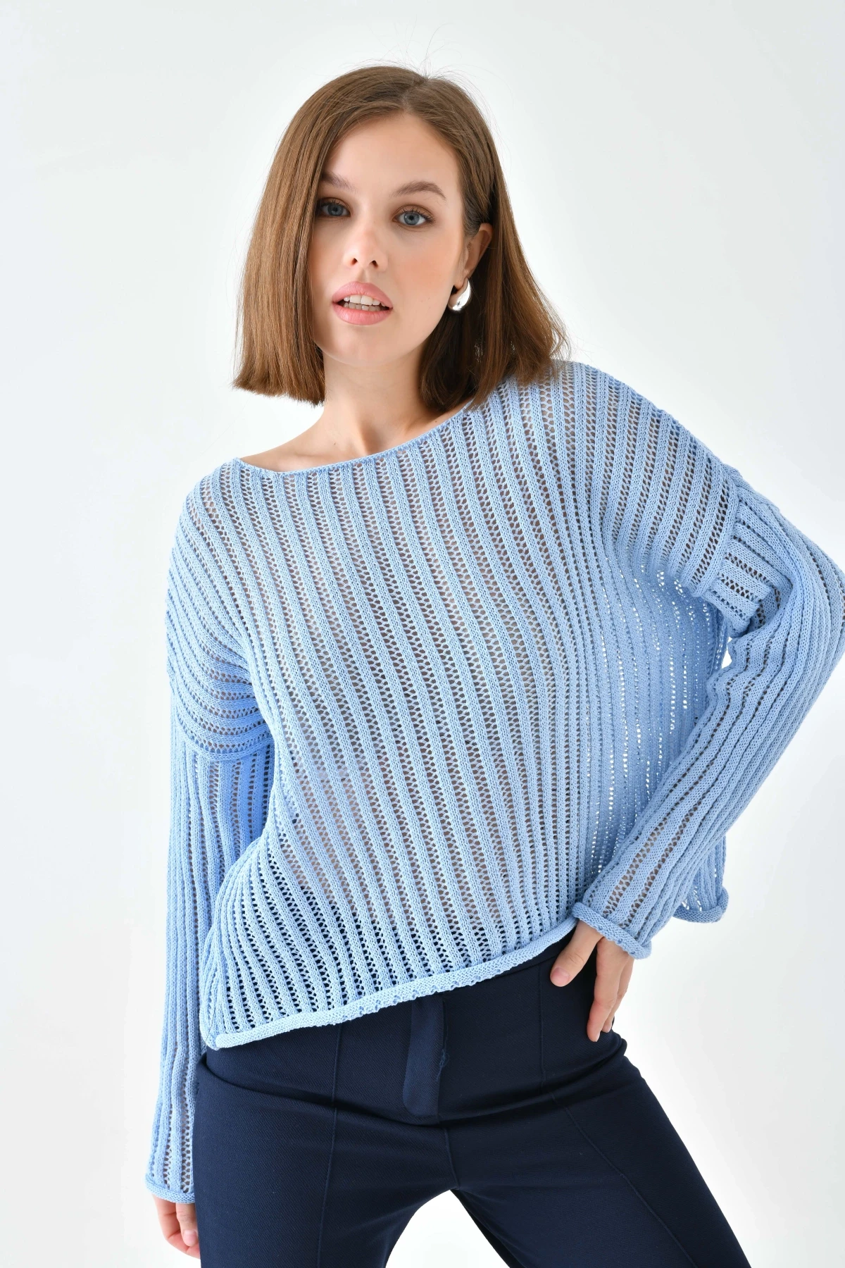 Kadın Geniş Yaka Örgü Detay Oversize Triko Kazak