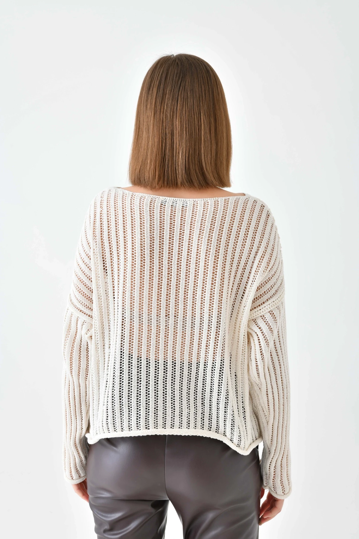 Kadın Geniş Yaka Örgü Detay Oversize Triko Kazak