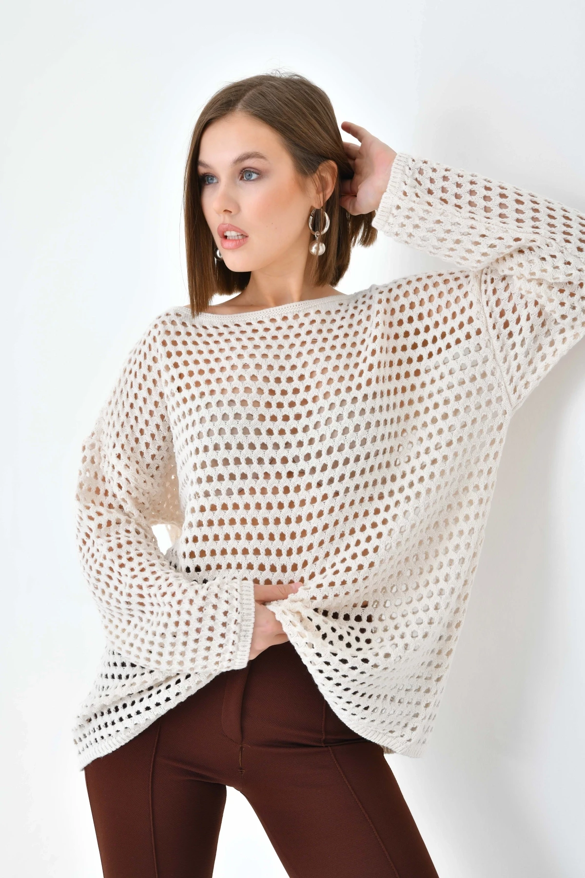 Kadın Kayık Yaka Örgü Detay Oversize Triko Kazak