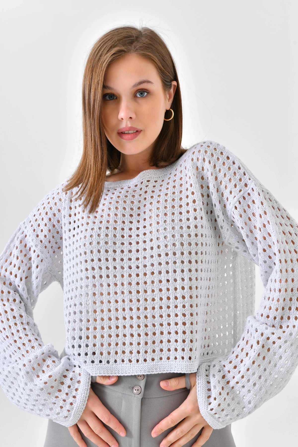 Kadın Kayık Yaka Örgü Detay Simli Crop Triko Kazak