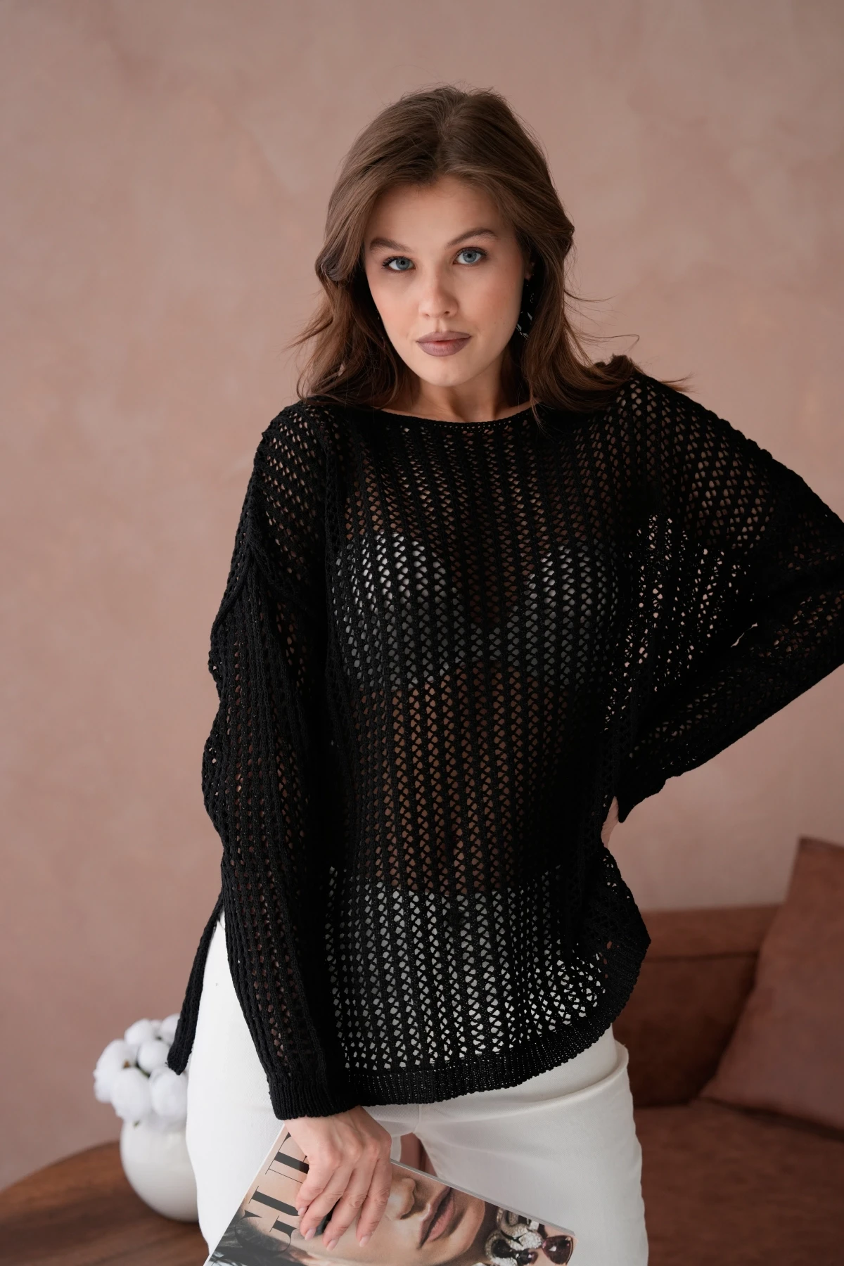 Kadın Kayık Yaka Örgü Detay Yırtmaçlı Triko Kazak