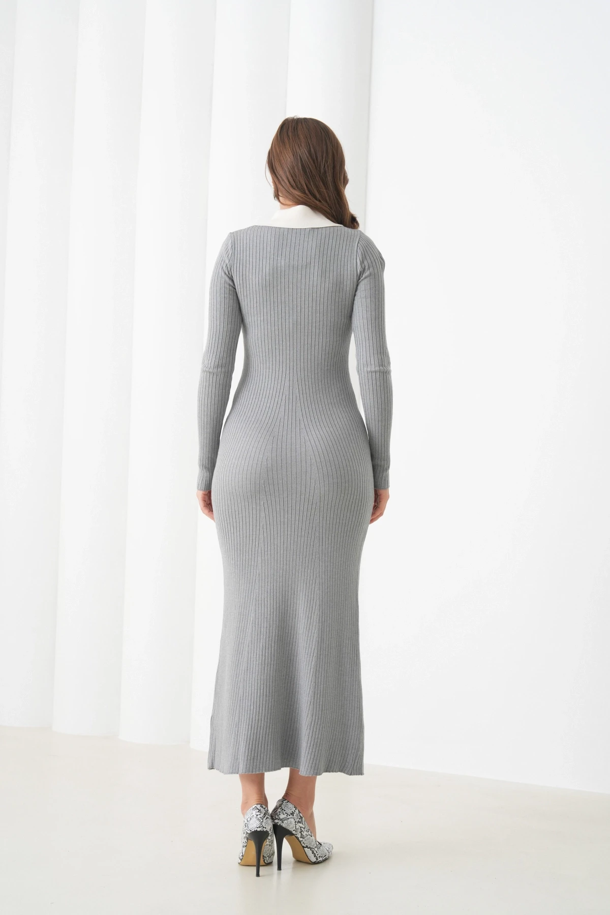 Kadın Polo Yaka Düğme Detay Kaşkorse Uzun Triko Elbise