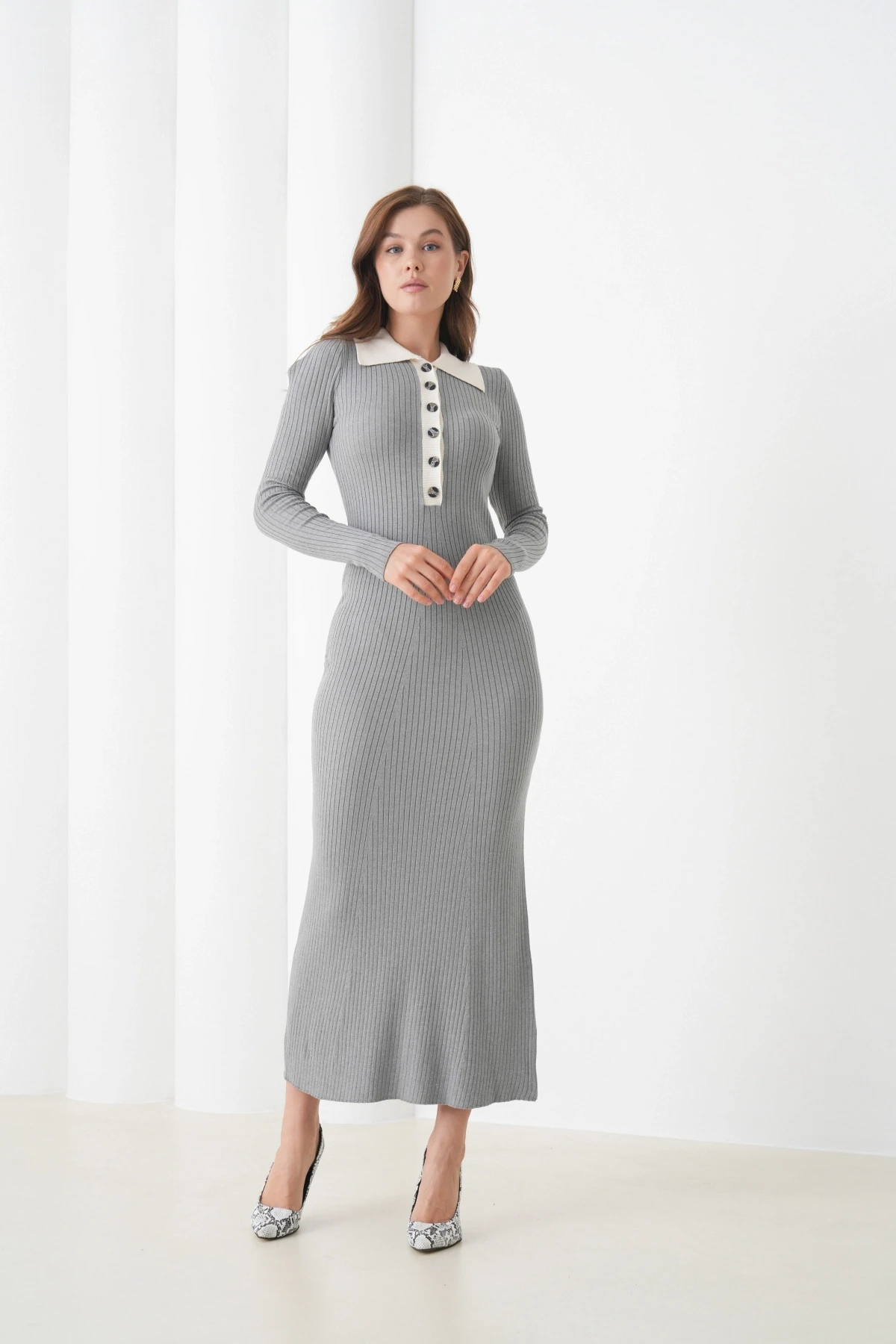 Kadın Polo Yaka Düğme Detay Kaşkorse Uzun Triko Elbise