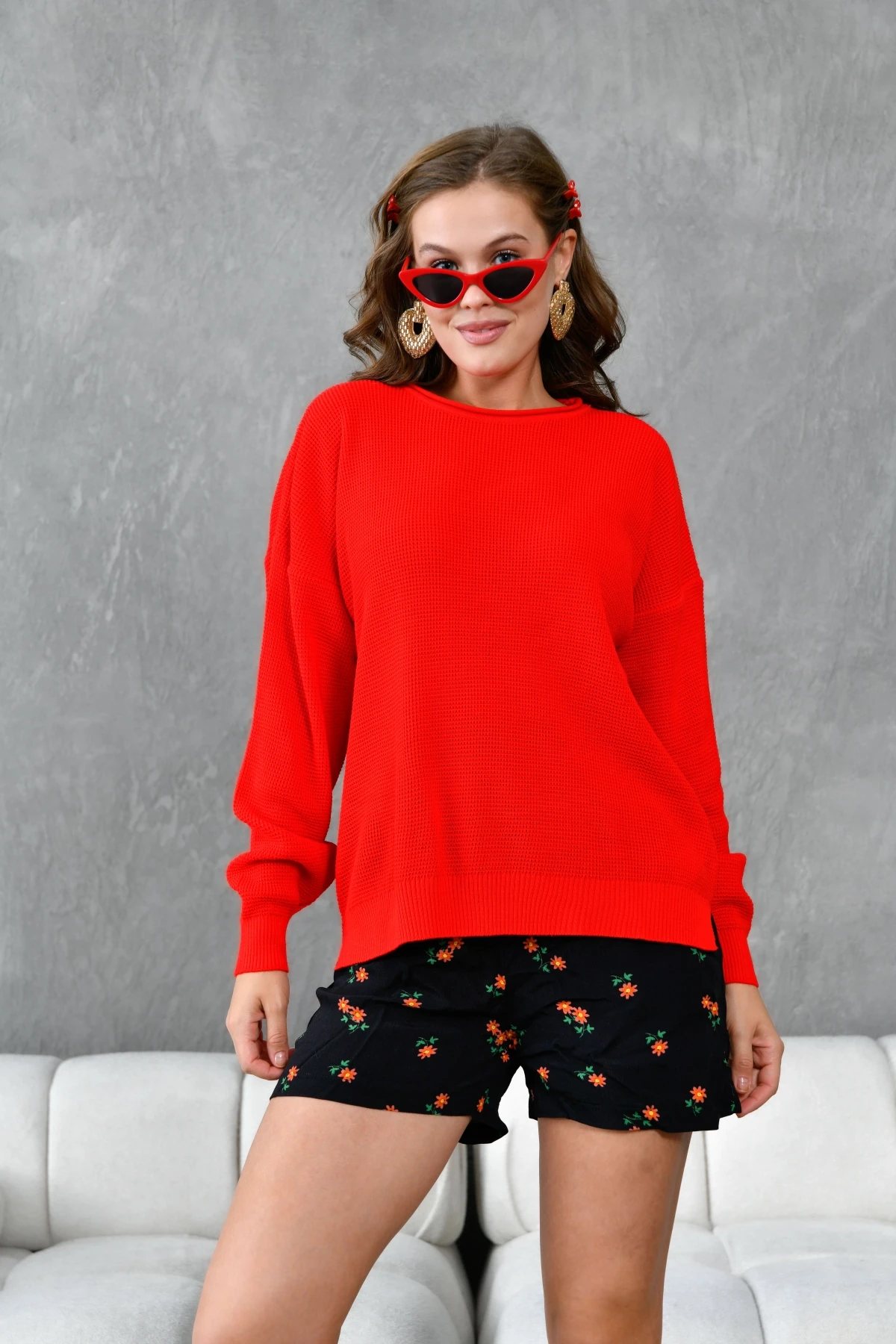 Bisiklet Yaka Arkası Uzun Yırtmaçlı Mevsimlik Triko Kazak