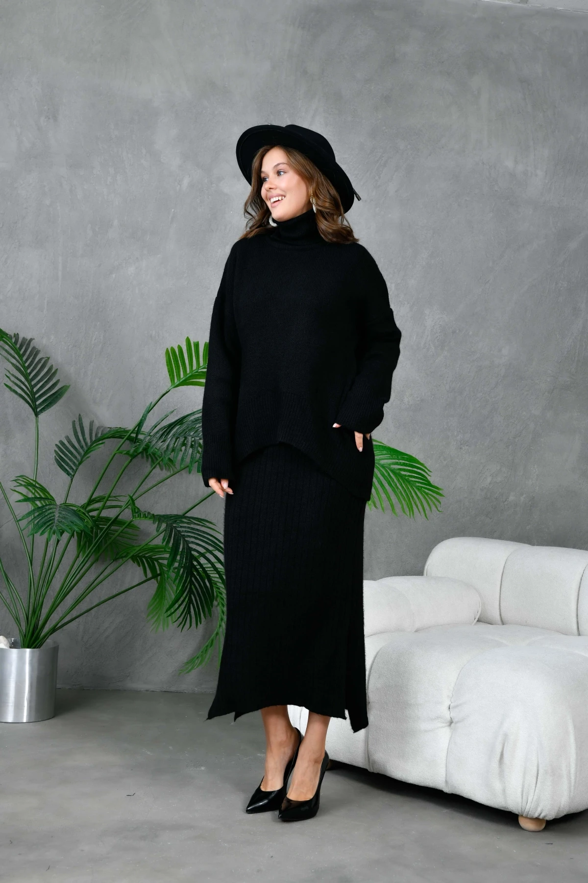 Kadın Balıkçı Yaka Oversize Kazak Uzun Etek İkili Triko Takım