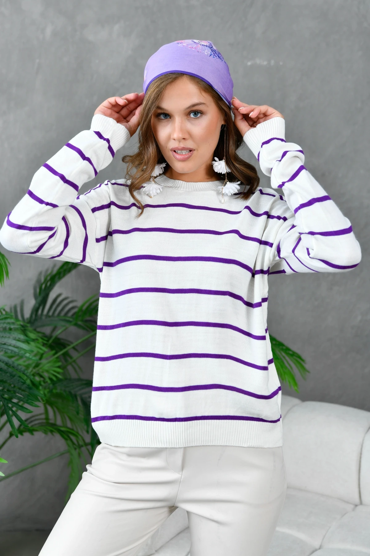 Kadın Bisiklet Yaka Çizgili Triko Kazak 214248