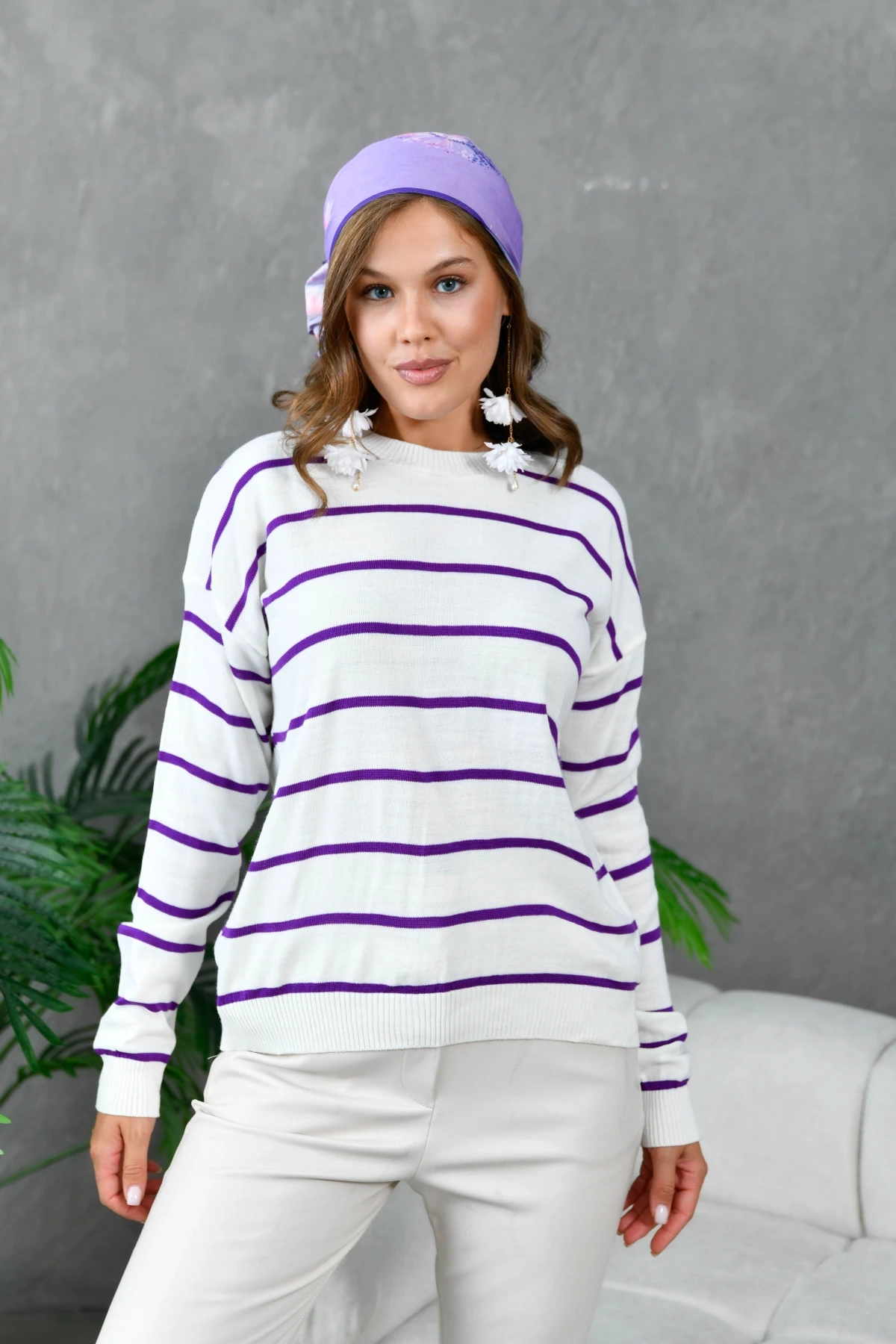 Kadın Bisiklet Yaka Çizgili Triko Kazak 214248