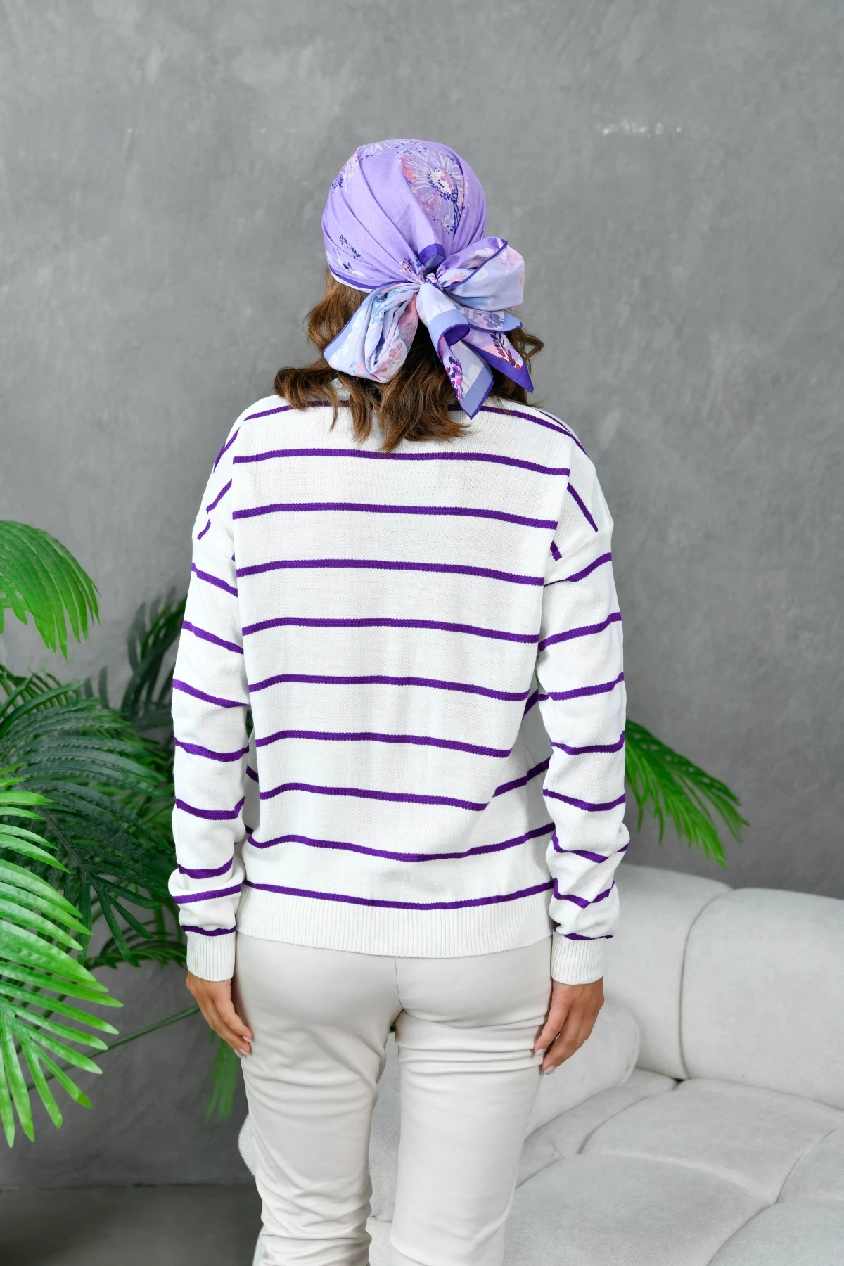 Kadın Bisiklet Yaka Çizgili Triko Kazak 214248